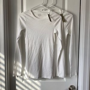 (2) nwt JCrew long sleeve shirts. Perfect fit size small.